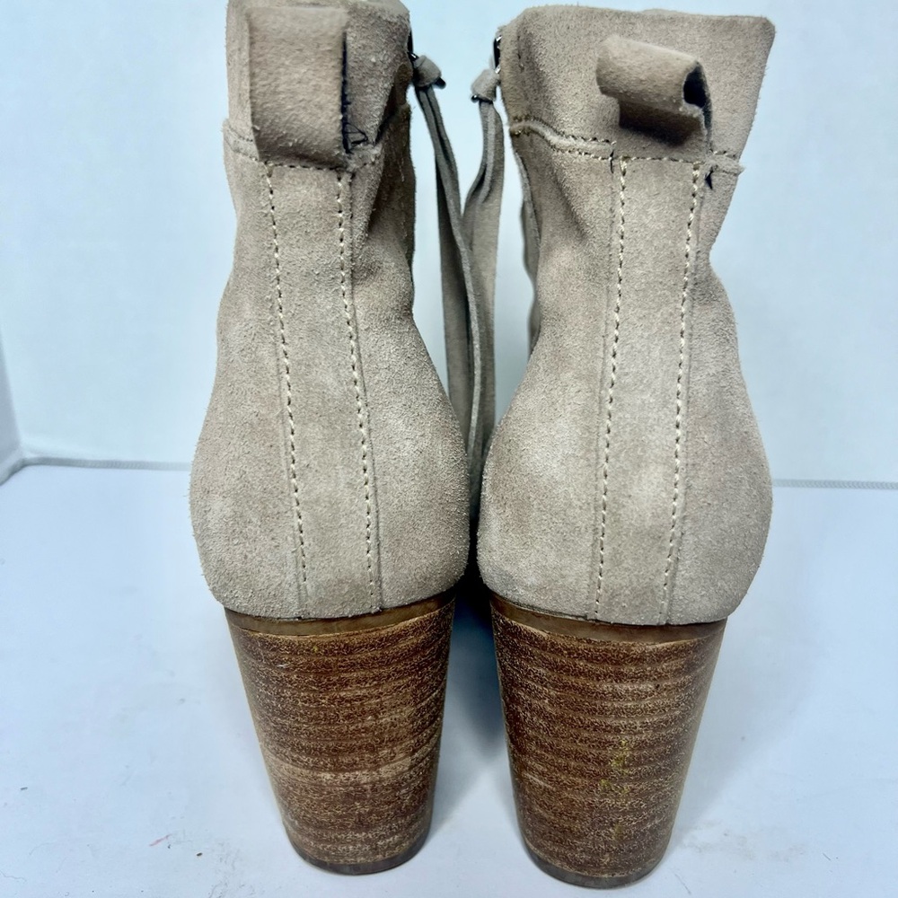 Toms Lunata Suede Block Heel booties Size 7 - Picture 3 of 9
